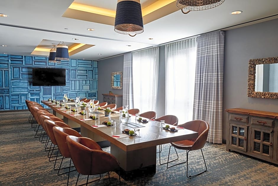 Kimpton Shorebreak Huntington Beach Resort By IHG