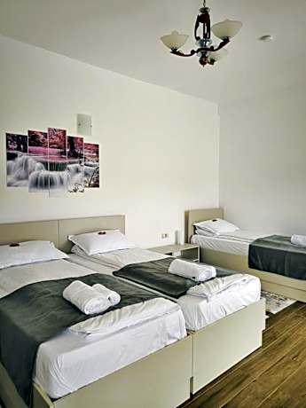 Triple Room with Private Bathroom