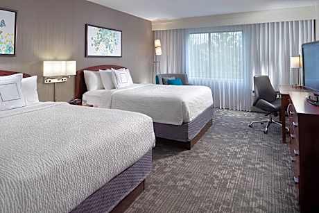 Two Queen Beds