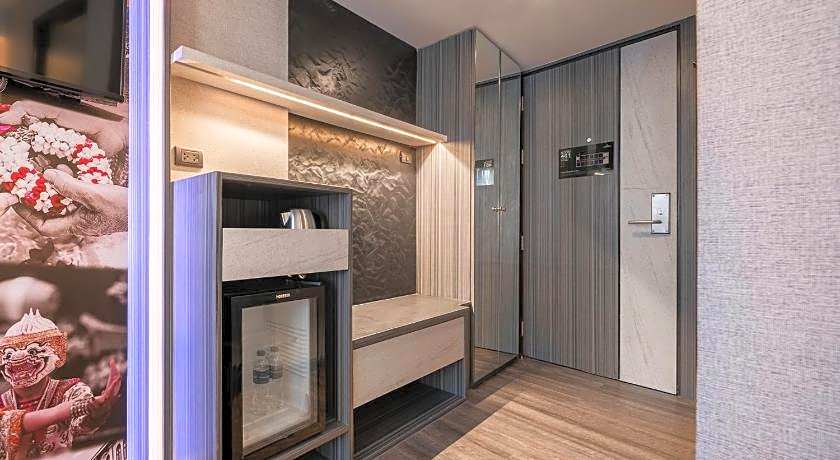 Aspira Gems Center Silom