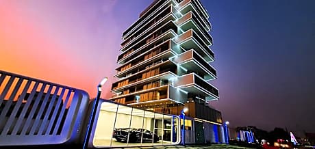 Number One Oxford Street Hotel & Suites
