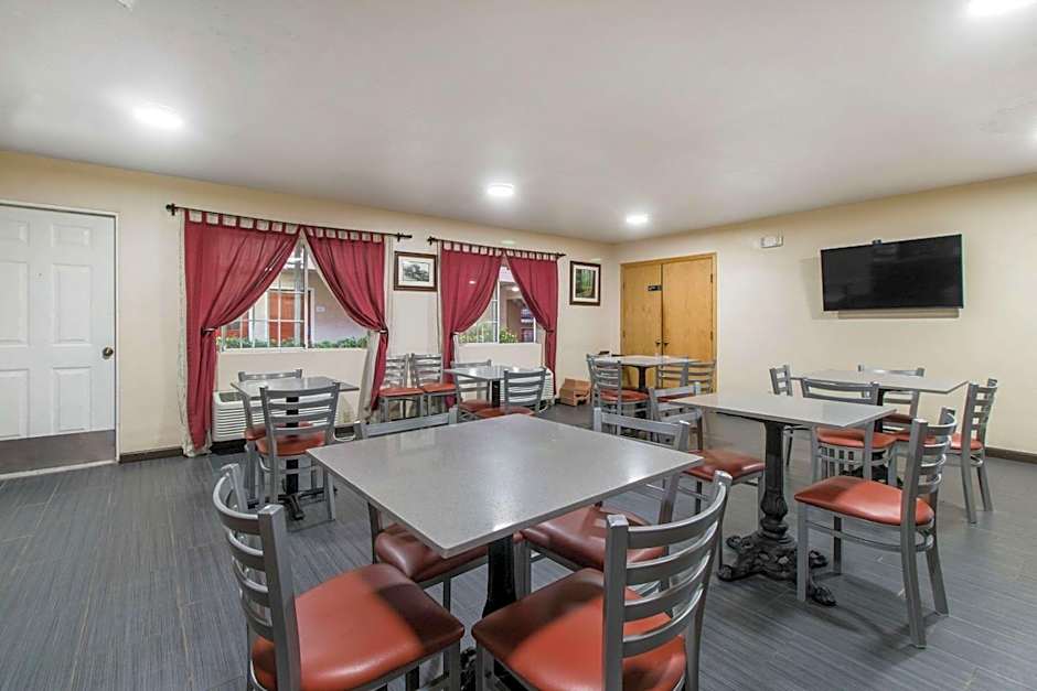 Quality Inn & Suites Crescent City Redwood Coast