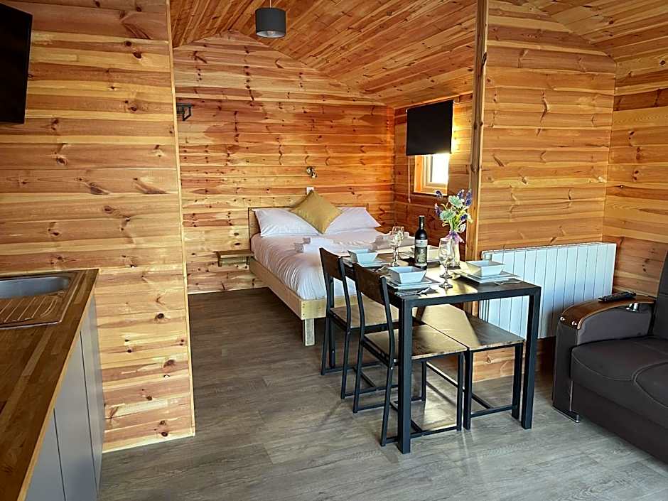 Lakeside Fishing Retreats