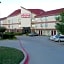 Plano Inn & Suites