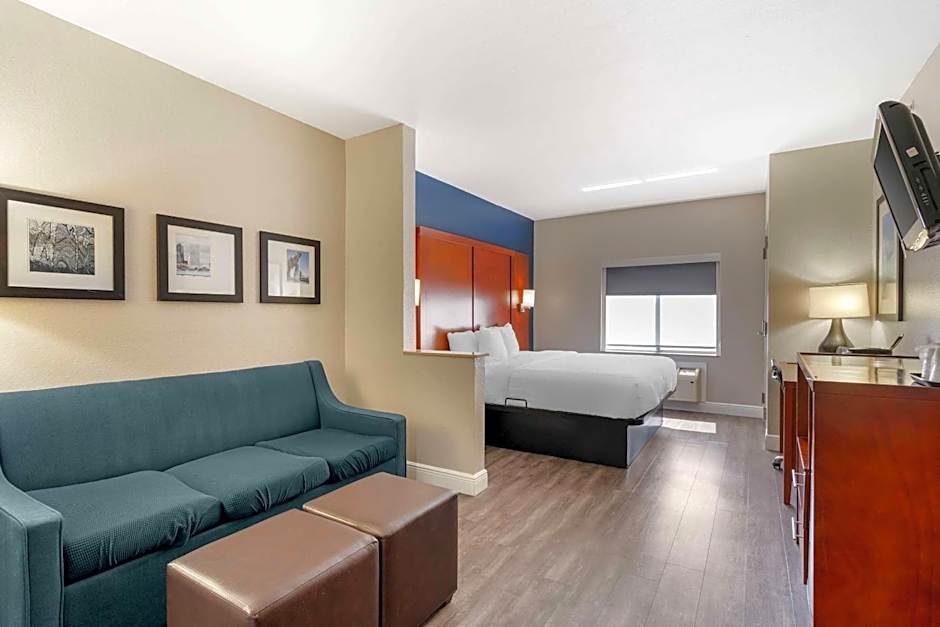 Comfort Suites West Jacksonville
