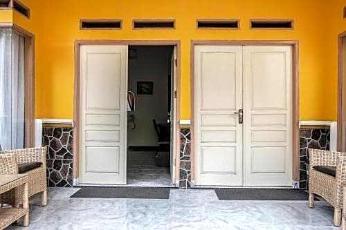 OYO 3115 Branti Raya Guest House Syariah