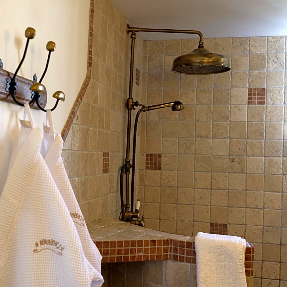 Chambres d'hôtes et studios de charme - A Mandria