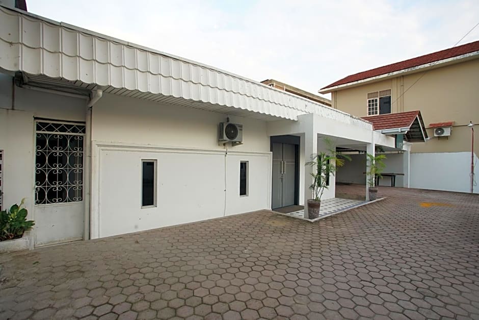 Hotel Bhakti Syariah