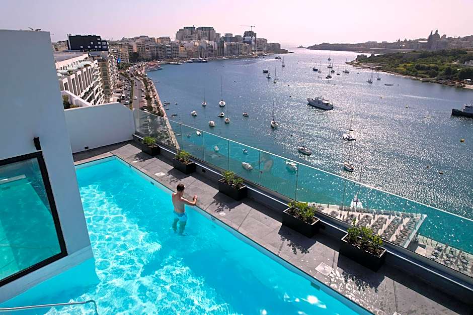 Verdi Gzira Promenade