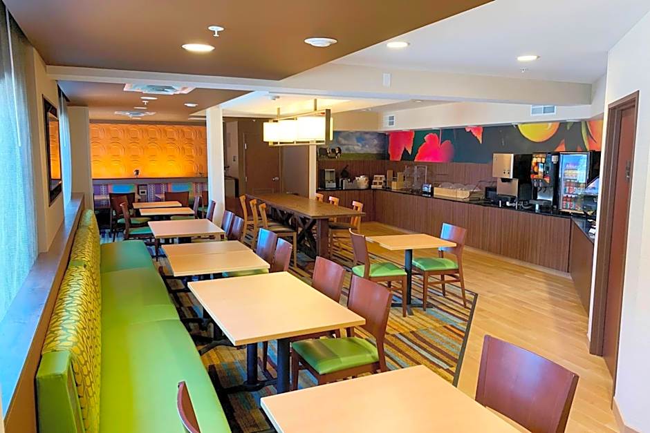 Fairfield Inn & Suites by Marriott Denver Tech Center/South