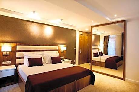End Glory Hotel