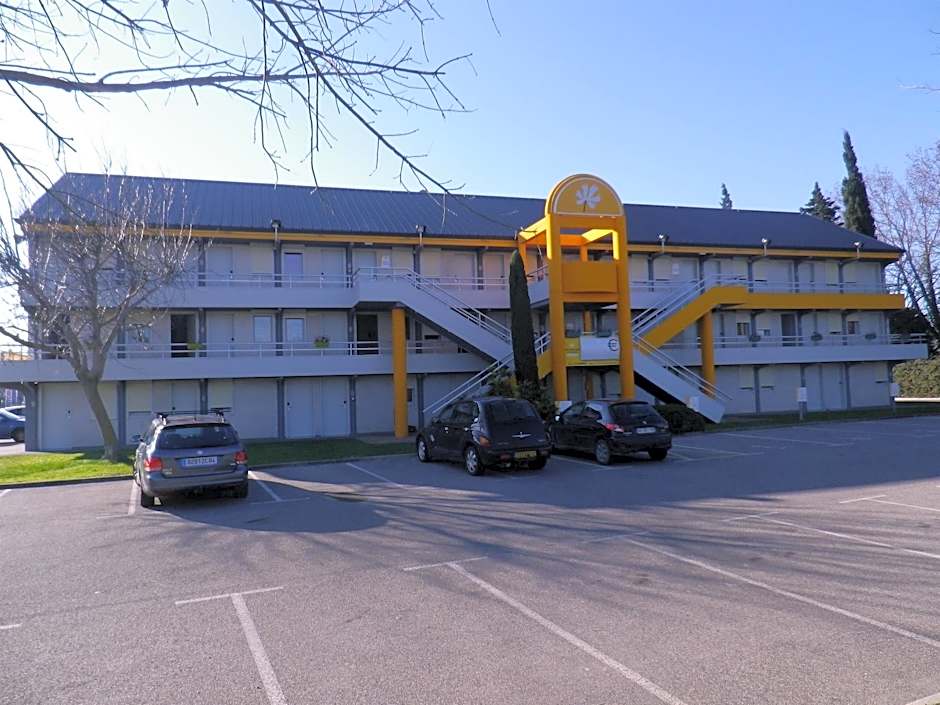 Premiere Classe Avignon Parc Des Expositions