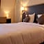 Logis Le Grand Hotel