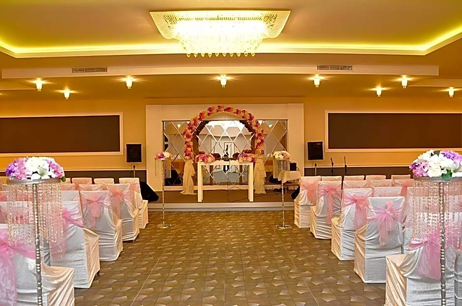 Dafne Hotel