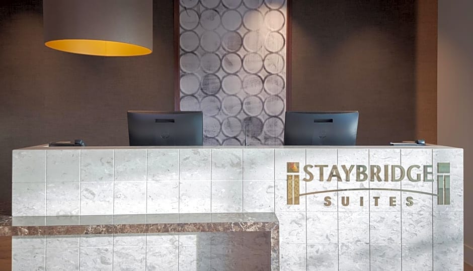 Staybridge Suites - London - Heathrow Bath Road
