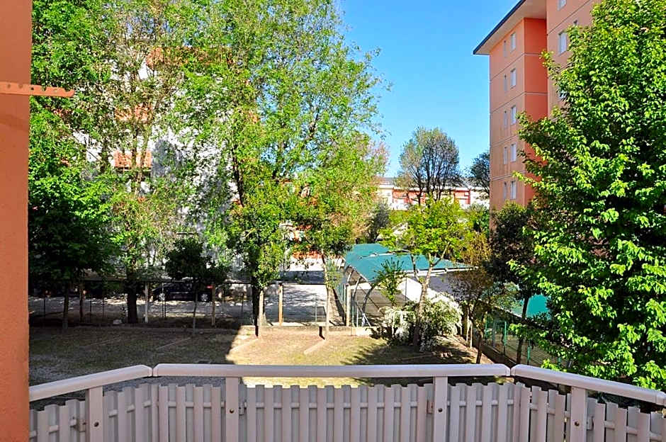 Lovely flat just 150mt from the beach