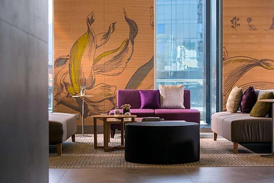 Courtyard by Marriott Santiago Las Condes