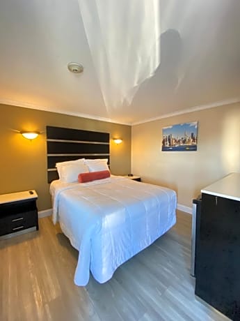 Relax Inn North Babylon