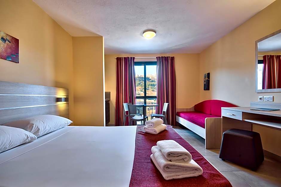 Luna Holiday Complex