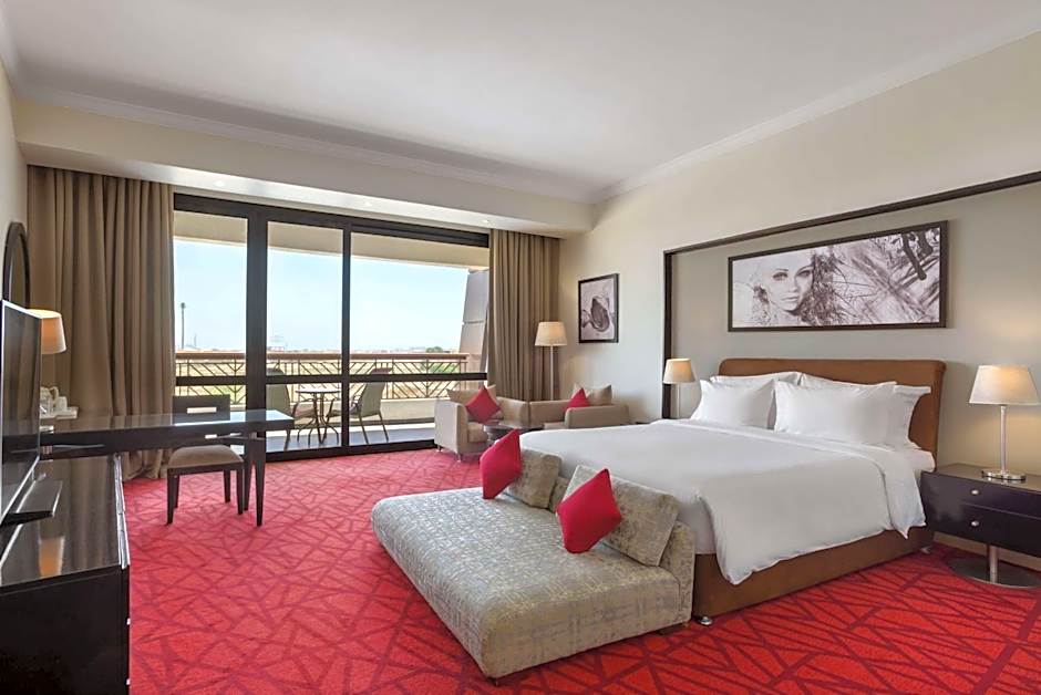 Radisson Blu Hotel & Convention Center, Alexandria