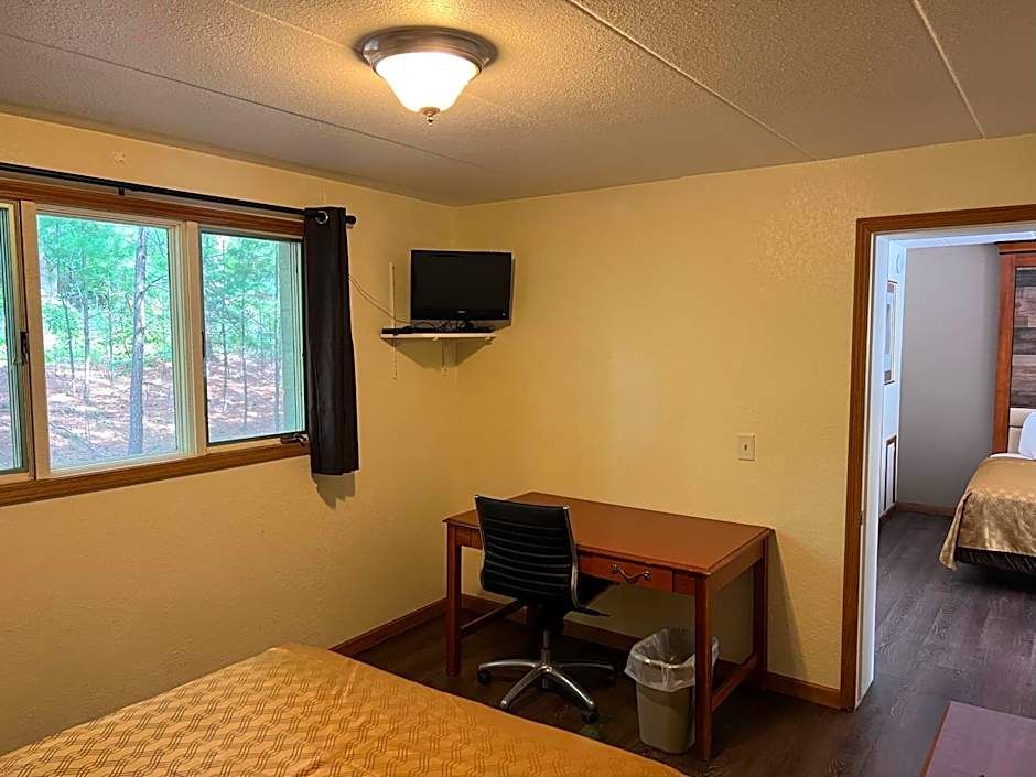 Amber's Inn and Suites