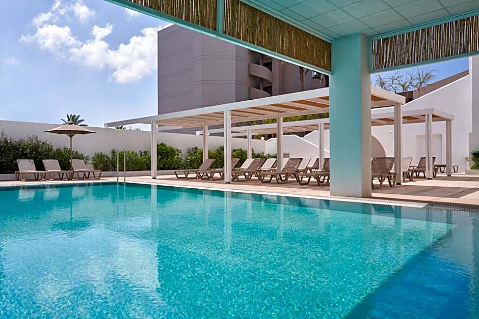 Epsilon Hotel Apartments