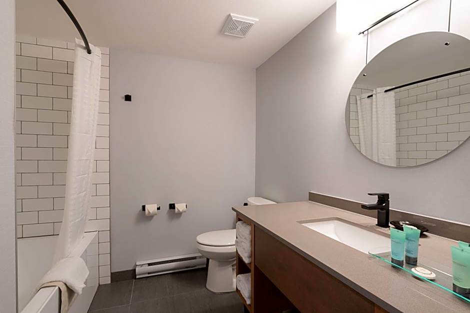 Prestige Kamloops Hotel