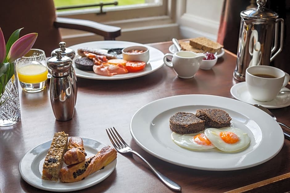 Macdonald Ansty Hall