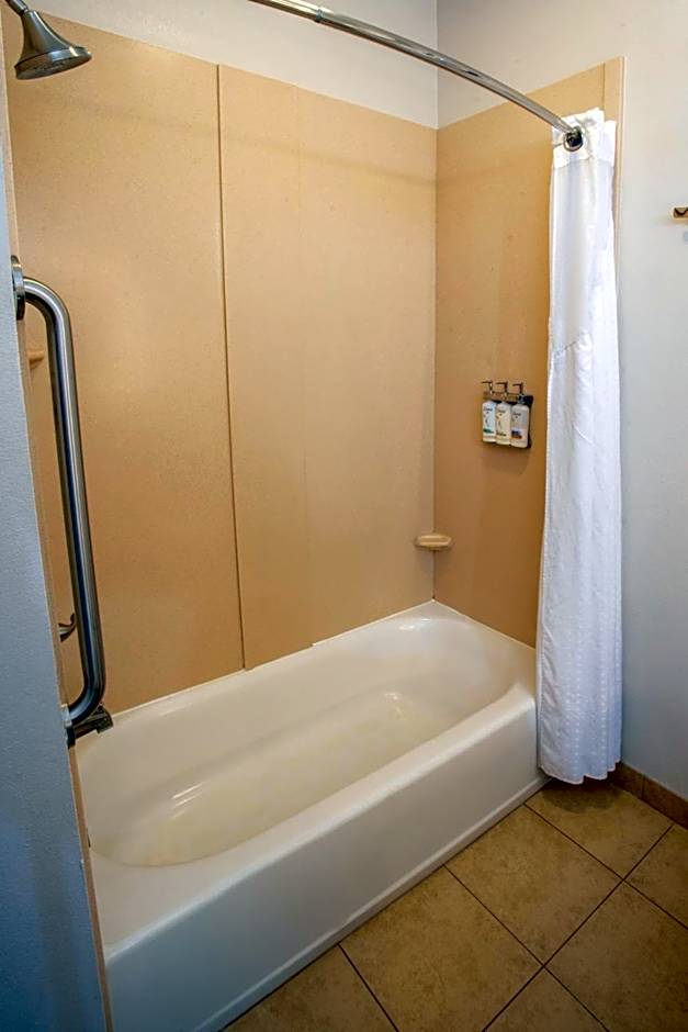 Holiday Inn Express & Suites Las Cruces North by IHG