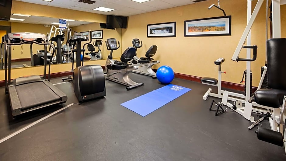 Best Western Plus Lockport Hotel