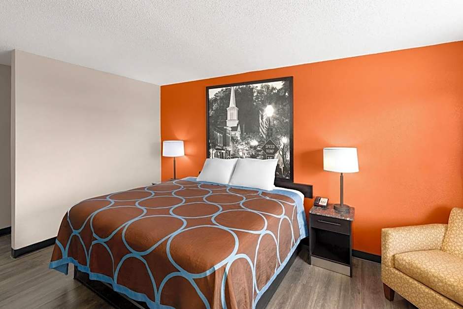 Super 8 by Wyndham Bulls Gap Greeneville Area