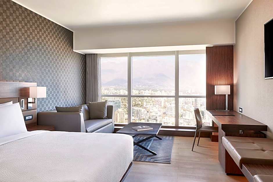 AC Hotel Santiago Cenco Costanera