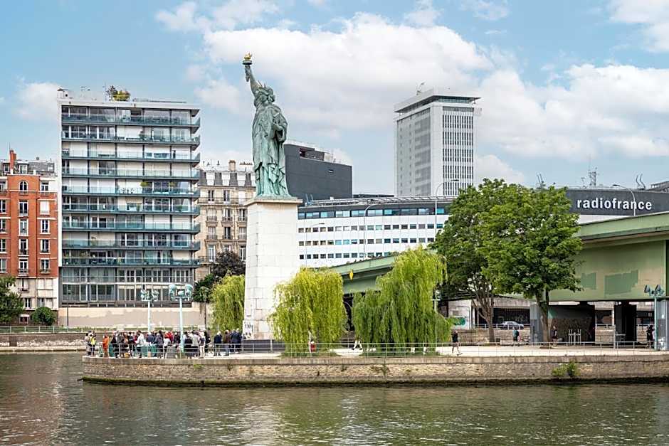 Mercure Paris Ivry Quai De Seine