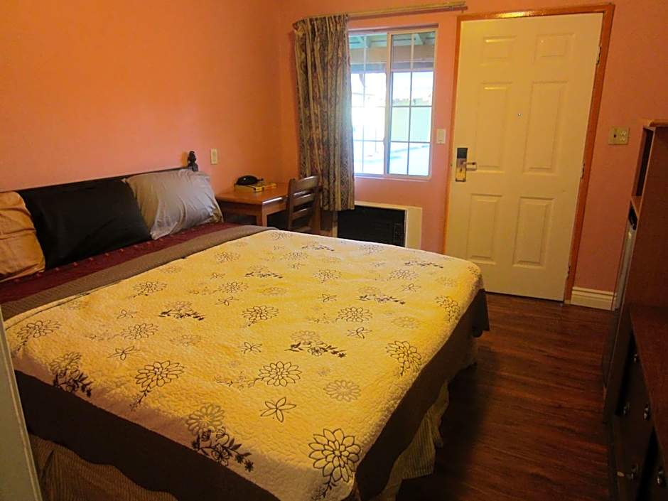 Travel Eagle Inn Motel