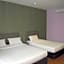 U and Me Hotel KULAI
