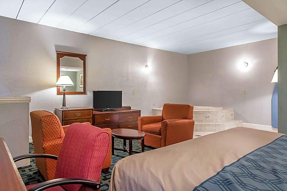 Econo Lodge Cranston - Providence