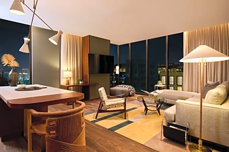 Thompson Suite