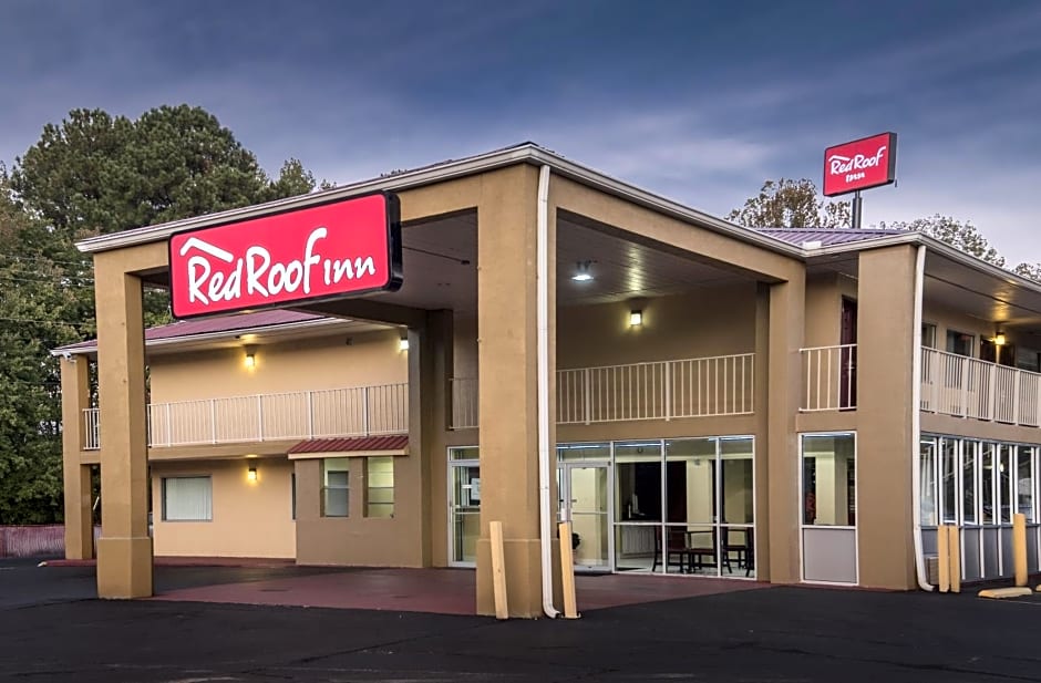 Red Roof Inn Acworth - Emerson / LakePoint South