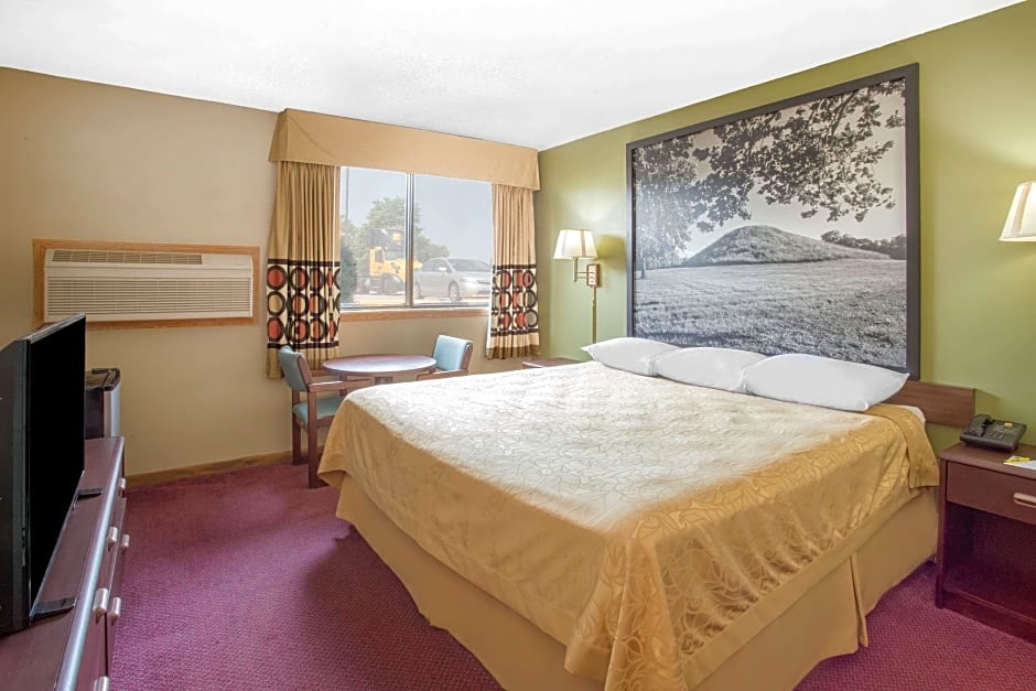 Foto 1 dari 13 — 2 Double Beds, Nonsmoking