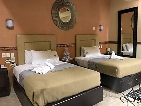 Queen Room with Two Queen Beds