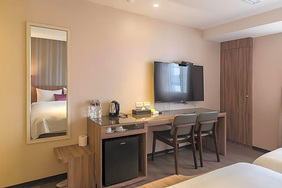 Shin Shin Hotel - Songshan