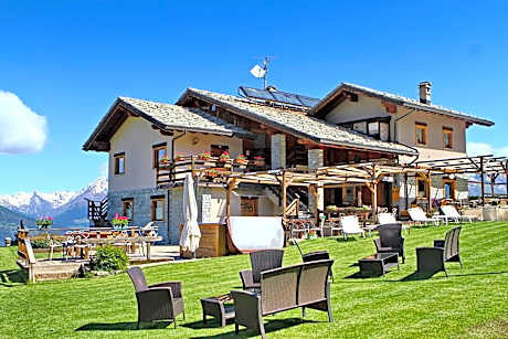 Hotel Chacaril