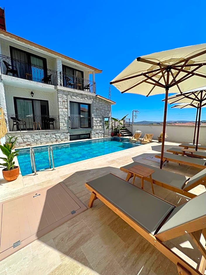 Serez Otel Alacati by La Mira