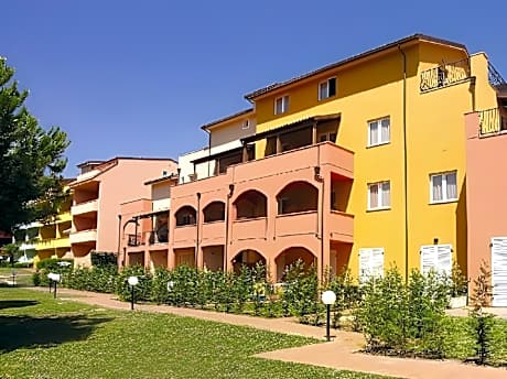 Loano 2 Village