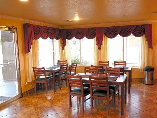Americas Best Value Inn Hanford