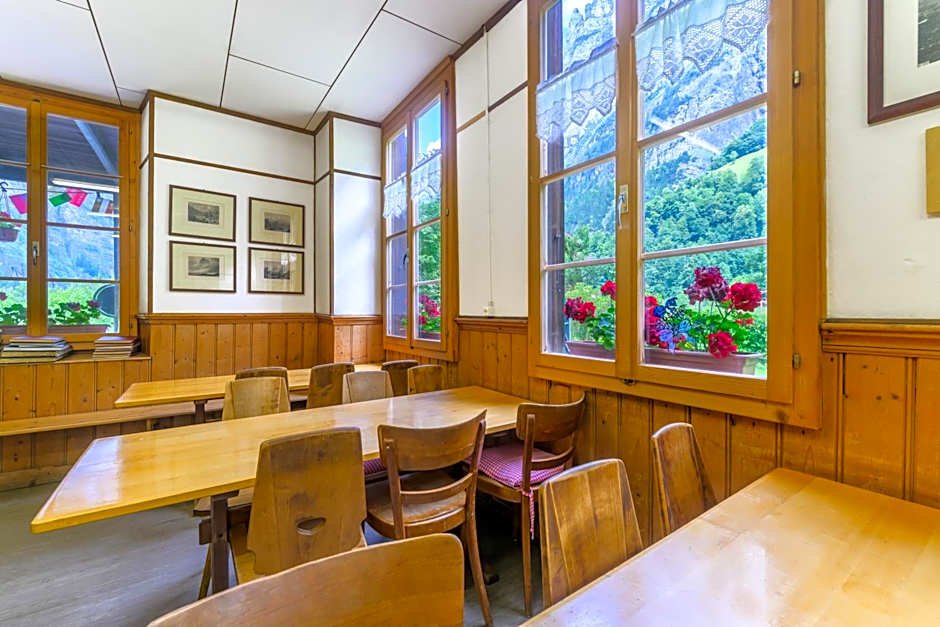 ALPENHOF Mountain Lodge