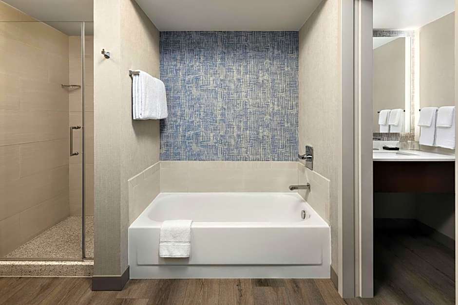 Chicago Marriott Suites Deerfield