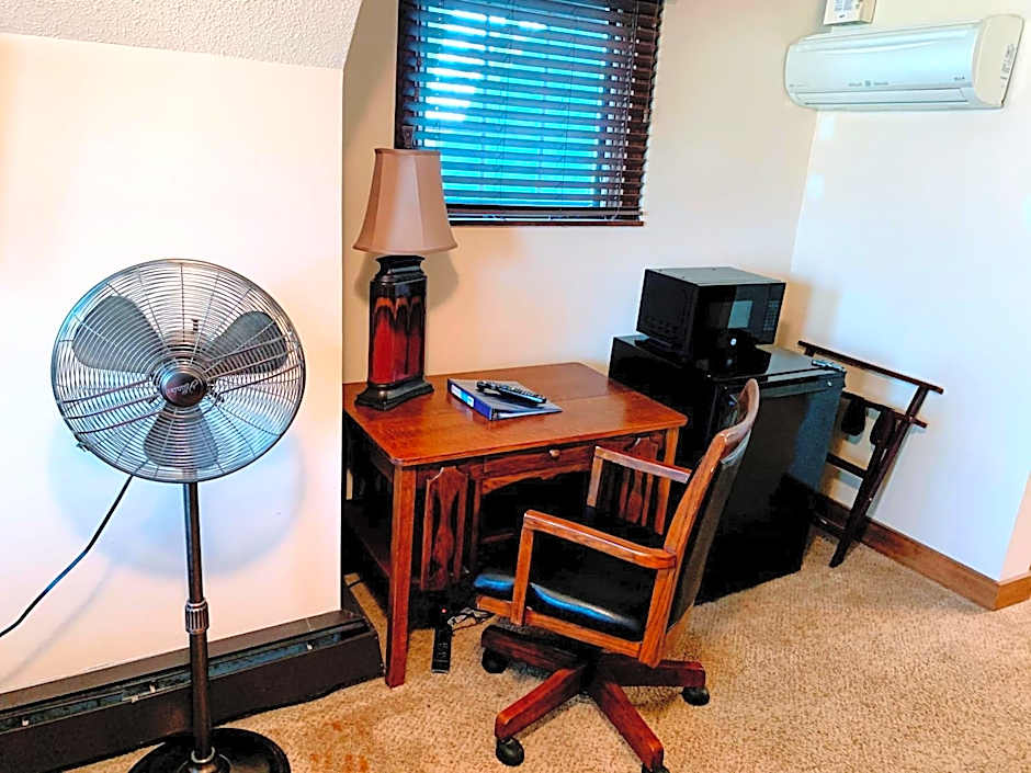 Iowa House Historic Inn