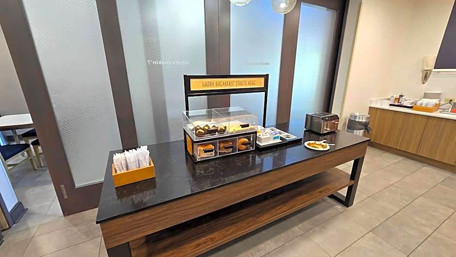 Hampton Inn By Hilton & Suites Chicago Deer Park