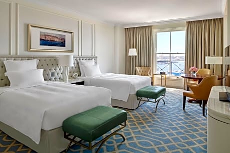 Deluxe Room with Harbor View